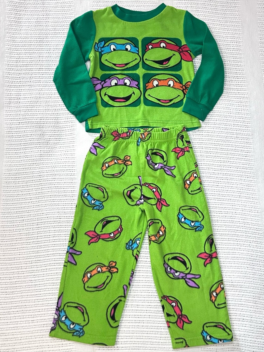 Nickelodeon Teenage Mutant Ninja Turtles Boys 4T Longsleeve Pajama Set